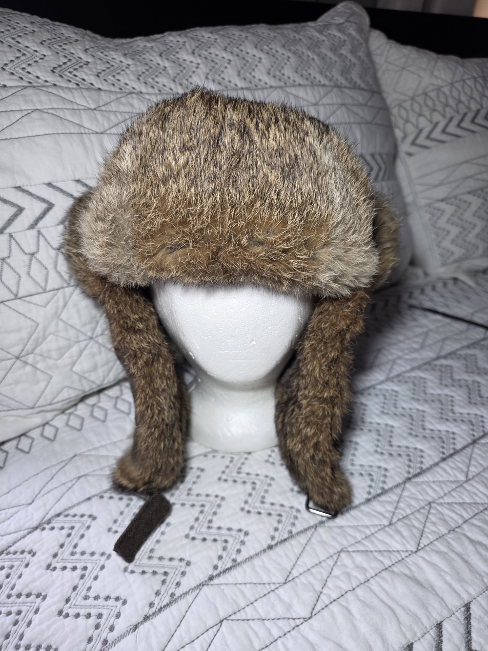 Classic Men’s Rabbit Fur Trapper Hat in Brown